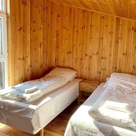 Holiday home Risvaerbrygger As Pundsletta
